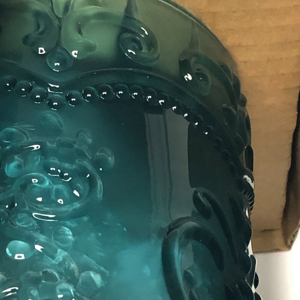 Pioneer Woman Teal Amelia Embossed Glass Scented Wax Warmer Full Size New - Picture 5 of 11